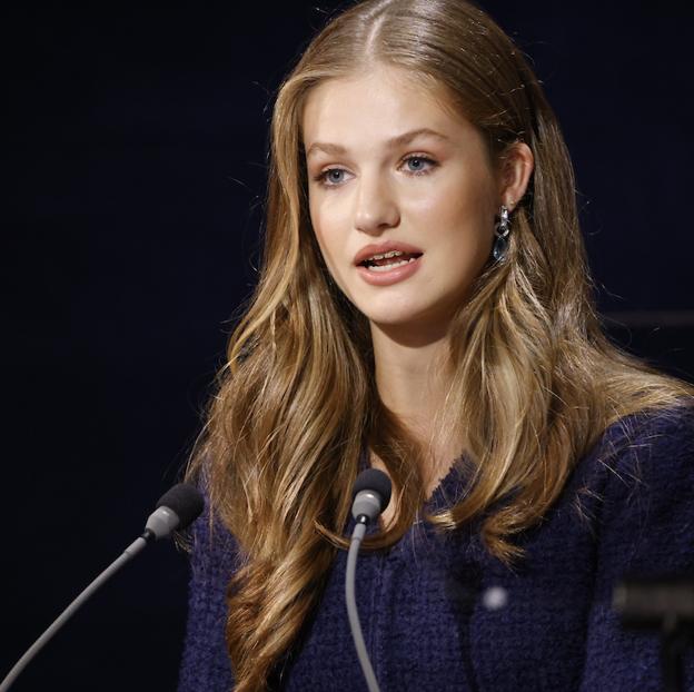 Nervios, errores y lágrimas: así han sido los discursos de Leonor y Meryl Streep en los Princesa de Asturias