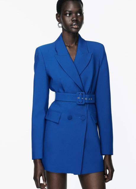 Americana corta de Zara (59,99 euros)