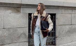 Los chalecos de doble faz calentitos que las influencers aman para otoño-invierno