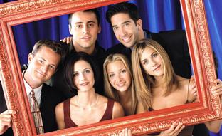 El mensaje de Jennifer Aniston y el resto de actores de Friends tras la muerte de Matthew Perry: «Éramos familia»
