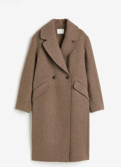 Abrigo largo de color marrón de H&M (59,99 euros)