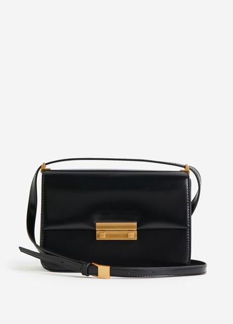 Bolso negro de H&M (37,99 euros)