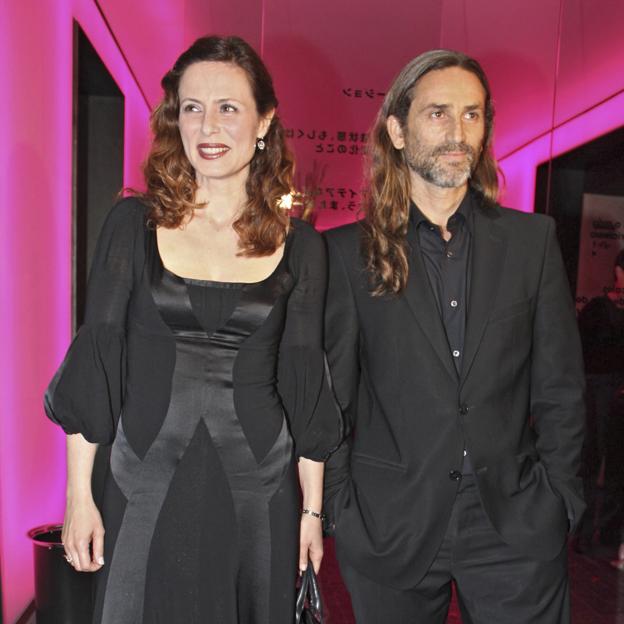 Quién es Papin Luccadane, el ex marido de Aitana Sánchez-Gijón: argentino, escultor y dos hijos artistas