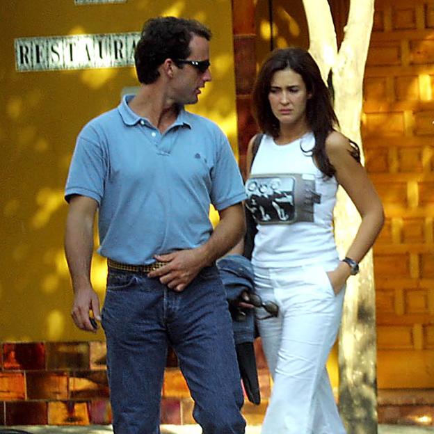 Álvaro Muñoz Escassi y Vicky Martín Berrocal, veinte años de un amor que no triunfó: de la Feria de abril a la ruptura