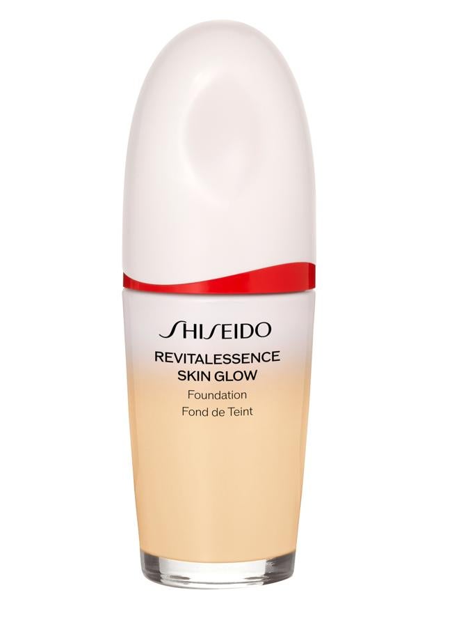 Base de maquillaje Revitalessence Skin Glow de Shiseido.