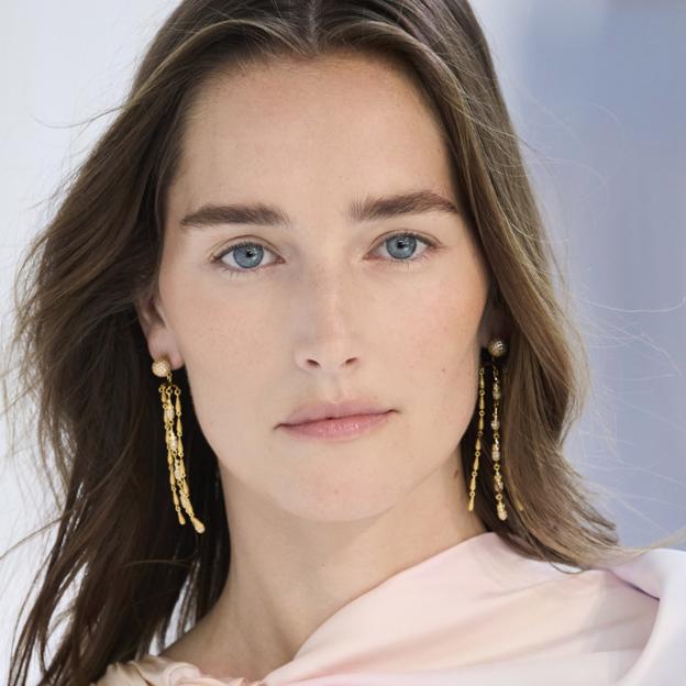 Las gotas con protección solar de agua de arroz y niacinamida que debes usar los 365 días del año