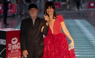 Quién es Ana Redondo, nueva ministra de Igualdad: bailonga, senderista y fan de los looks extremos de alfombra roja
