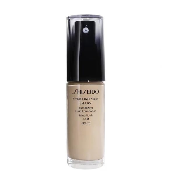 Synchro Skin Glow Luminizing Fluid Foundation de Shiseido.