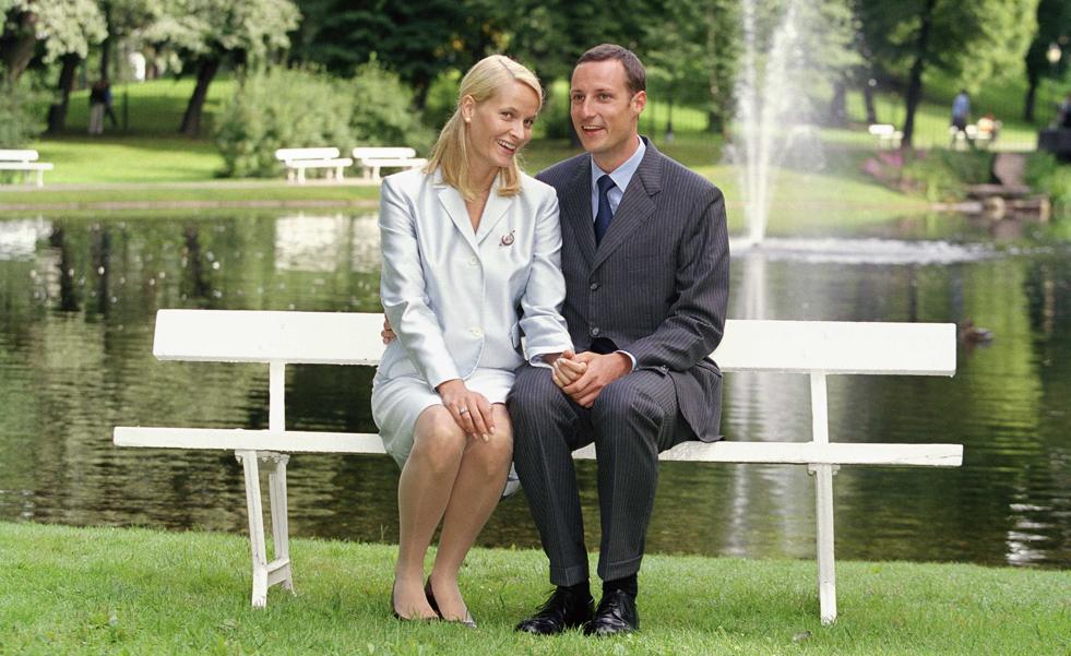 El traumático noviazgo de Mette-Marit y el príncipe Haakon de Noruega: lágrimas, insultos y un pasado salvaje