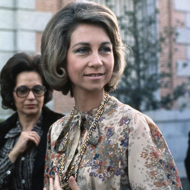 El círculo íntimo que ayudó a la reina Sofía a superar la traición de Corinna (y las infidelidades del rey)