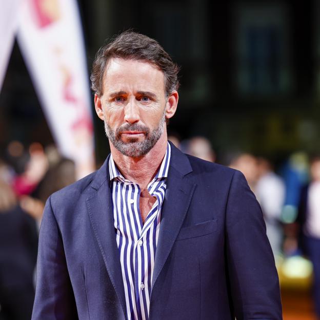 Así es la familia de Escassi, perdedor de MasterChef Celebrity: tres hermanos, dos hijos y una triste pérdida