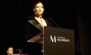 Valentina Sampaio, Premio Mujerhoy 2023: «Se lo dedico a quienes, como yo, se enfrentan a los prejuicios y la discriminación»