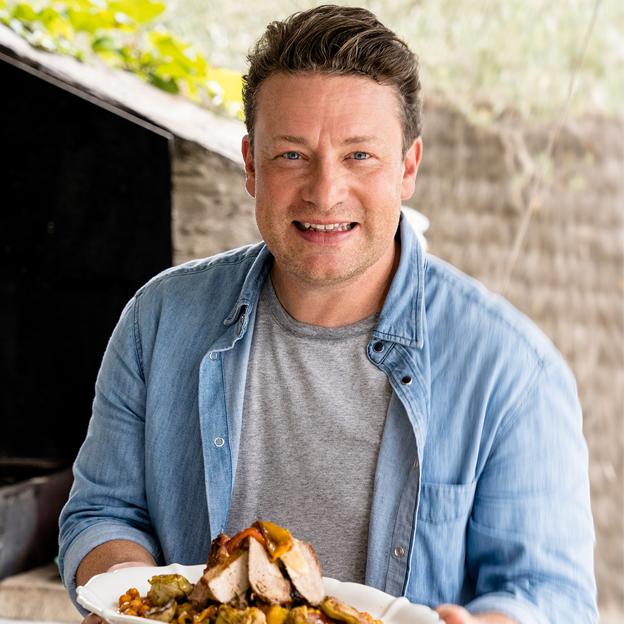 Jamie Oliver, el increíble sofrito de cebolla del norte de España que ha inspirado su nuevo libro de recetas