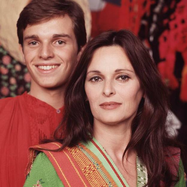 La increíble y escandalosa historia de amor de Luis Miguel y Mariví Dominguín: eran amantes y primos carnales (y Lucía Bosé prendió fuego a su casa cuando los pilló juntos)