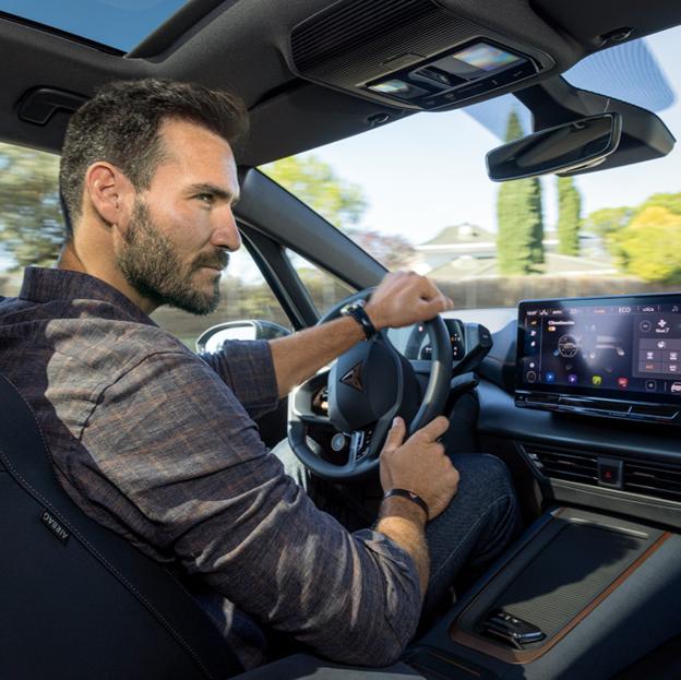 Cómo conducir mejor un coche eléctrico: la prueba de consumo eficiente de Saúl Craviotto con el nuevo CUPRA