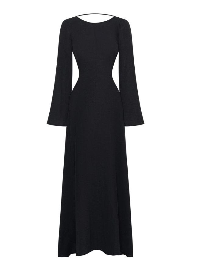 Vestido negro escote espalda (102 euros) / REVOLVE