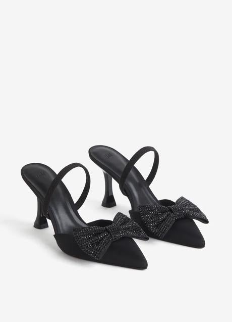 Zapatos negros de H&M (44,99 euros)