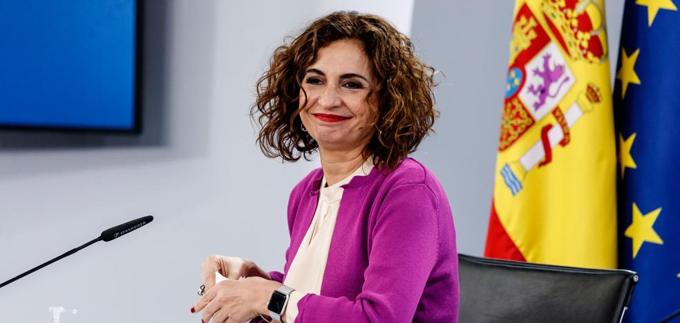 La vida íntima y personal de Maria Jesús Montero: una católica de ...