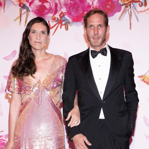 Así ha sido la exclusiva boda española que ha llevado a Andrea Casiraghi y Tatiana Santo Domingo hasta Brasil: samba y carnaval