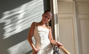 La transformación física de Harper Seven, hija de Victoria Beckham: arrasa con un vestido blanco diseñado por su madre