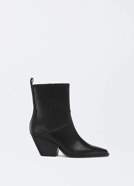 Botines negros de Parfois (69,99 euros)