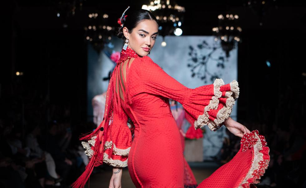 Los mejores looks de la pasarela We Love Flamenco 2024: de los vestidos de flamenca a los de invitada perfecta