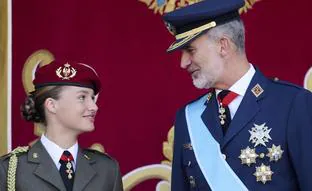 Felipe VI cumple 56 años con revolución en Zarzuela: sus planes solo con Letizia y un objetivo claro, darle a Leonor el mejor relevo
