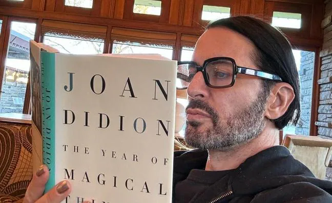 El año del pensamiento mágico, el libro de Joan Didion que te enseña a afrontar la muerte (y recomienda Marc Jacobs)
