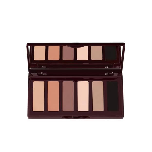 Sombras de ojos The Super Nudes Easy de Charlotte Tilbury (59,99 euros).