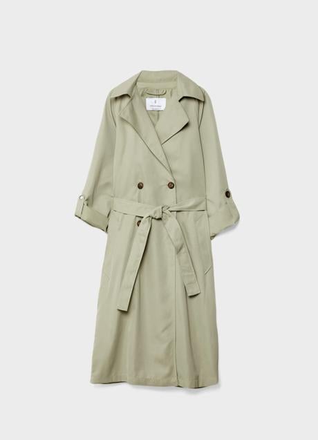 Trench caqui de Stradivarius (39,99 euros)