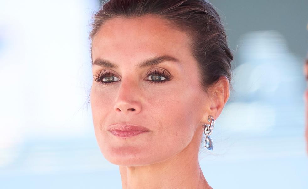 Las joyas que sí son de Letizia: pendientes y tiaras propias (y espectaculares) que reflejan su gusto personal