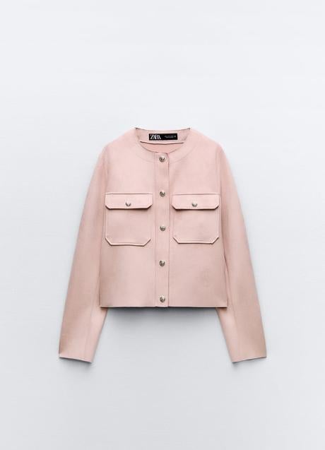 Chaqueta rosa de Zara (29,99 euros)