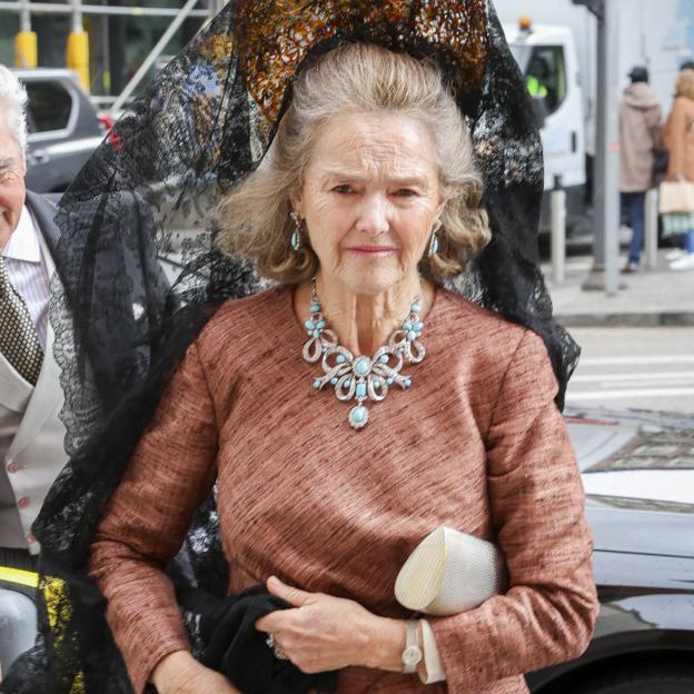 La joya más impresionante en la boda del primo de Tamara Falcó no la llevaba la novia: así es el collar de diamantes de la madrina