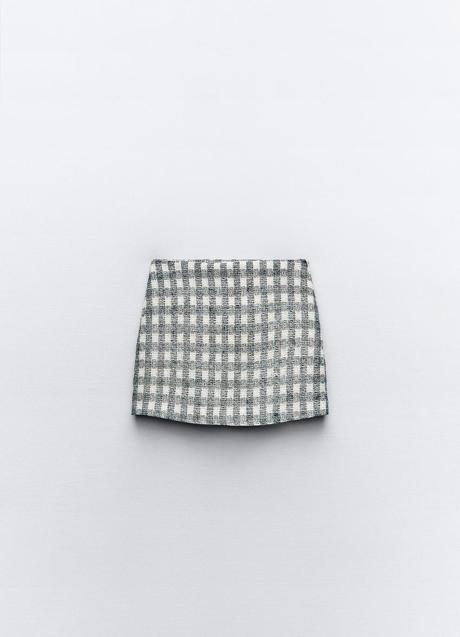 Falda estampada de Zara (29,95 euros)