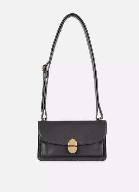 Bolso negro de Primark (12 euros)