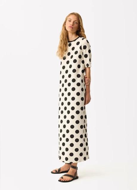 Vestido estampado con lunares de Parfois (29,99 euros)