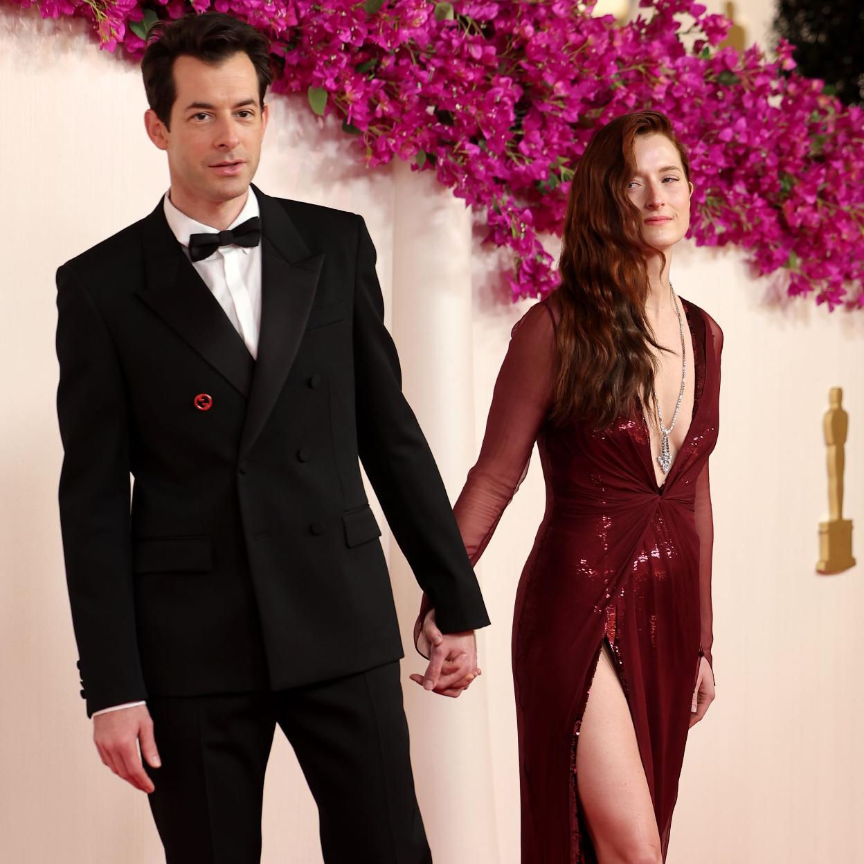 Mark Ronson junto a su mujer Grace Gummer, en la noche de los Oscar. /gtres