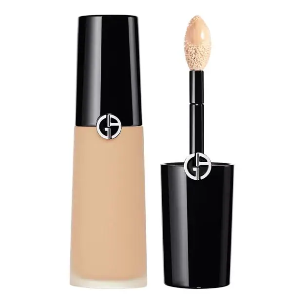 Luminous Silk Concealer de Armani Beauty.