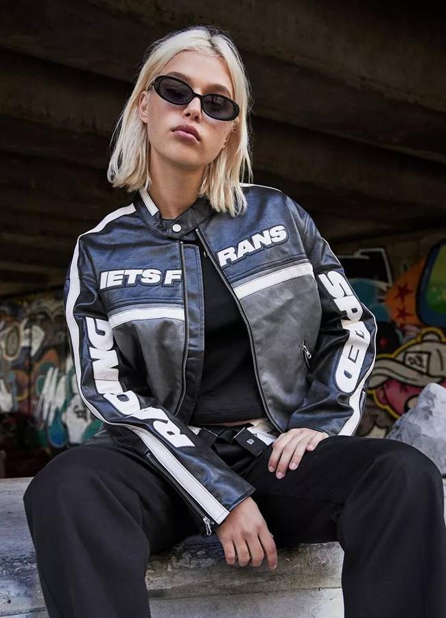Cazadoras racing o motocross las bikers tendencia que mas se llevan Mujerhoy