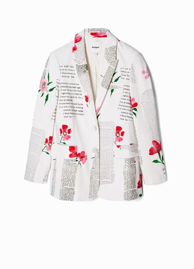 Blazer estampado de Desigual, 119 euros.