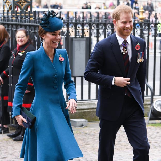 La princesa de Gales, Kate Middleton y el príncipe Harry juntos. 