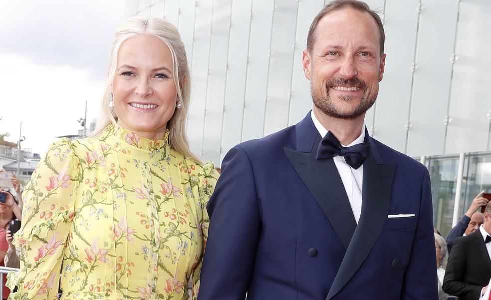 Mette-Marit habla de sus problemas con Haakon de Noruega: «A veces las cosas pueden ponerse tensas»