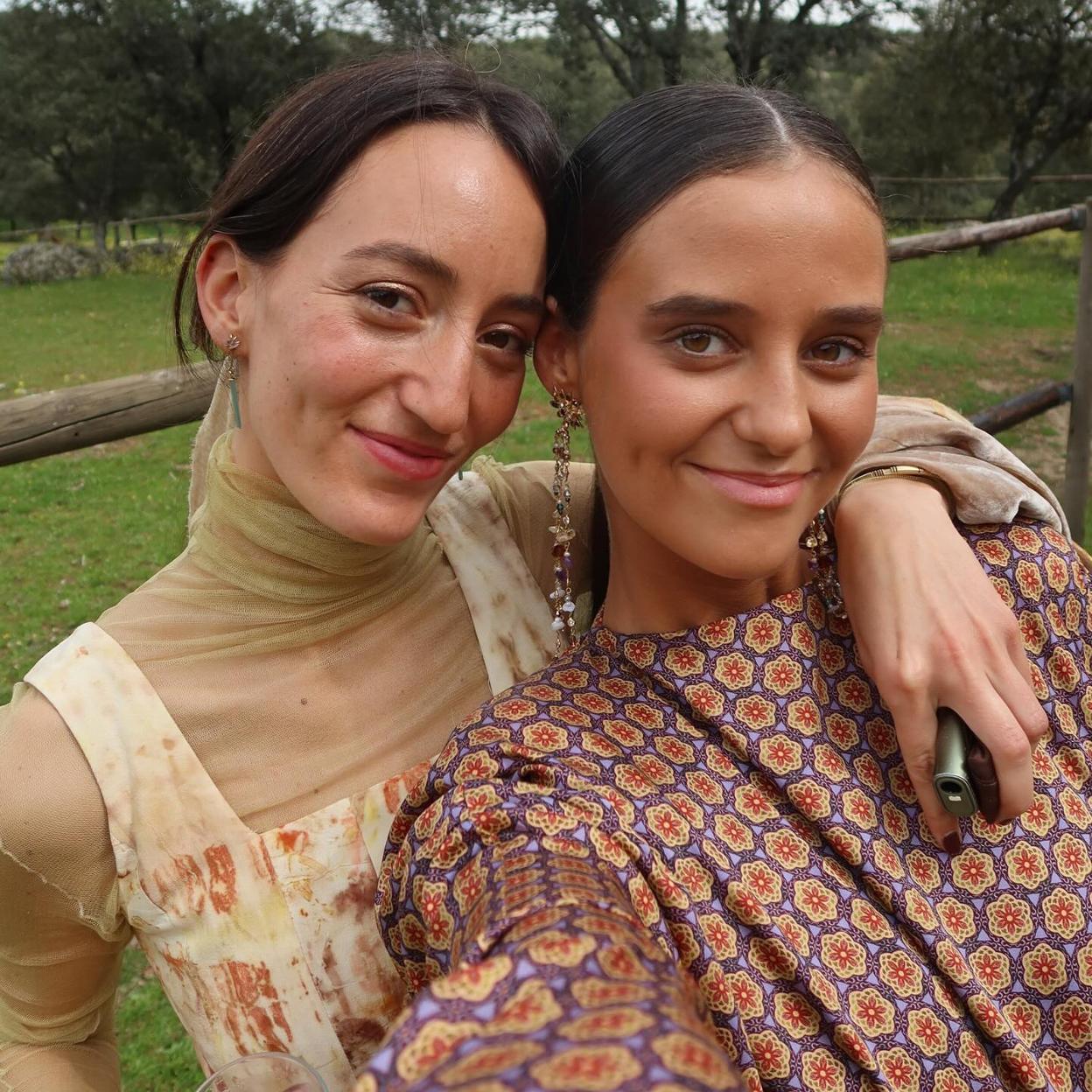 Mónica Coronel de Palma Marichalar junto a Victoria Federica. /INSTAGRAM