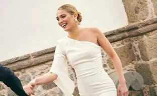 Cinco vestidos de novia asequibles que son perfectos para lucir como segunda opción