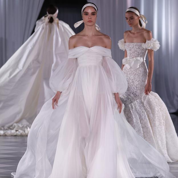 Barcelona Bridal Fashion Week 2024: Giambattista Valli presenta su colección como una celebración del amor y los sueños compartidos