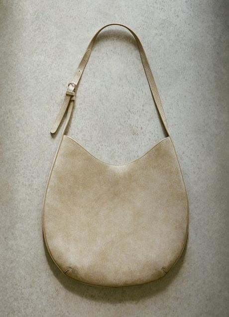 Bolso de piel de Mango (59,99 euros)