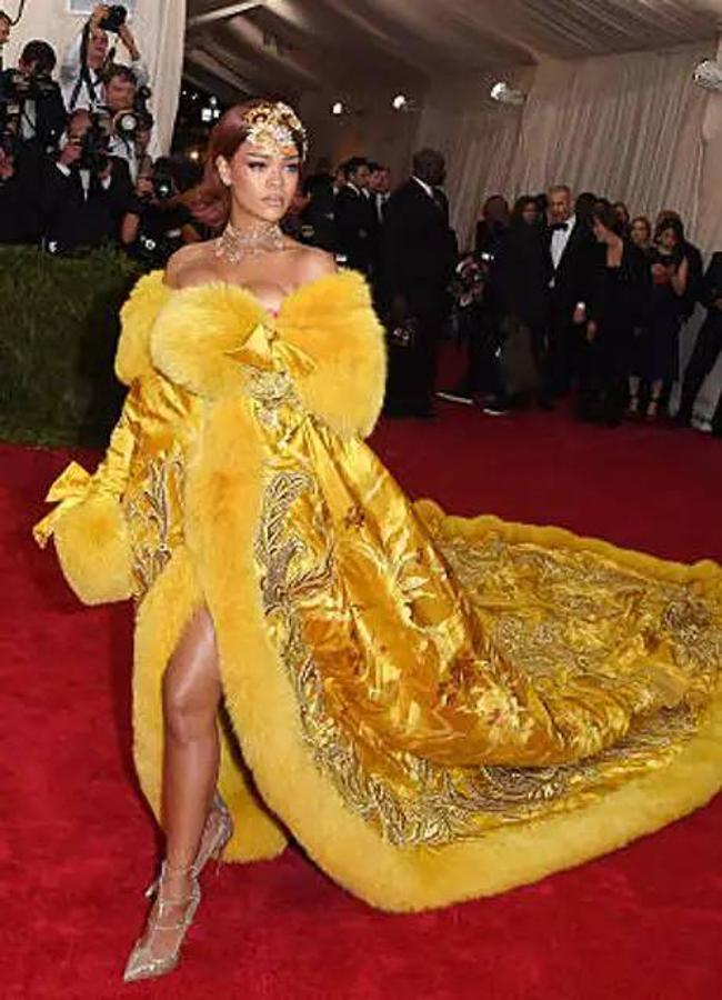 Rihanna en la Met Gala 2015