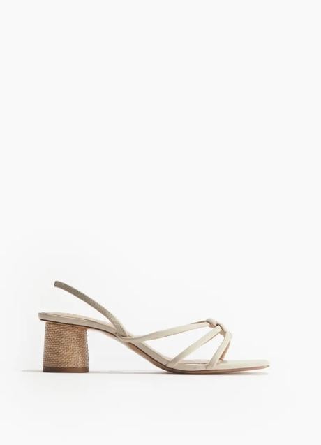 Sandalias de tacón de H&M (22,99 euros euros)