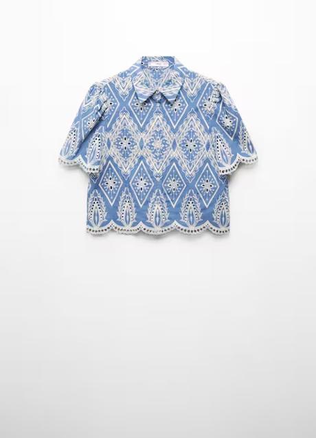 Camisa con bordados de Mango (39,99 euros)