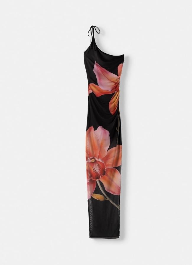 El vestido de flores best-seller de Bershka.